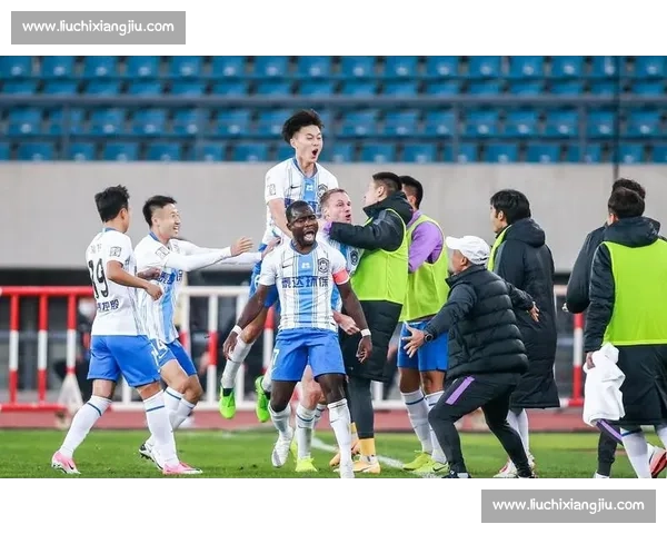 泰达vs深圳佳兆业鏖战前瞻保级压力与锋线状态或成比赛胜负关键